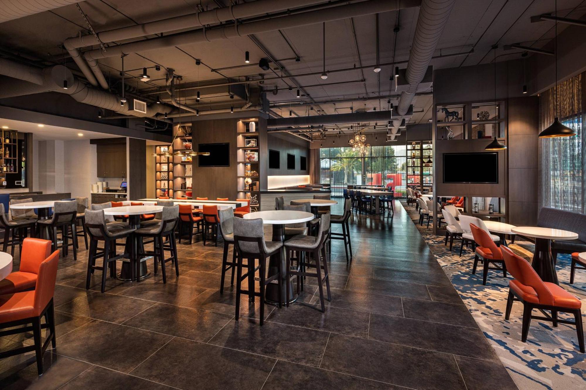 Courtyard By Marriott Los Angeles Monterey Park Esterno foto