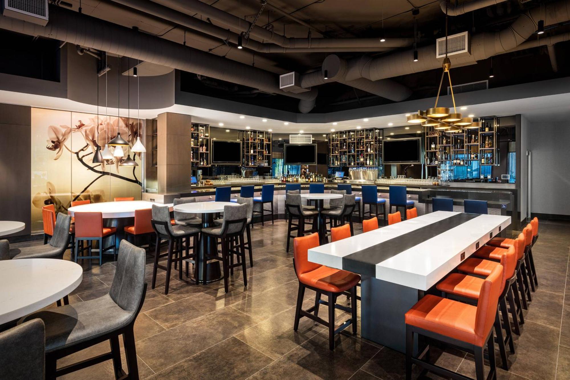 Courtyard By Marriott Los Angeles Monterey Park Esterno foto
